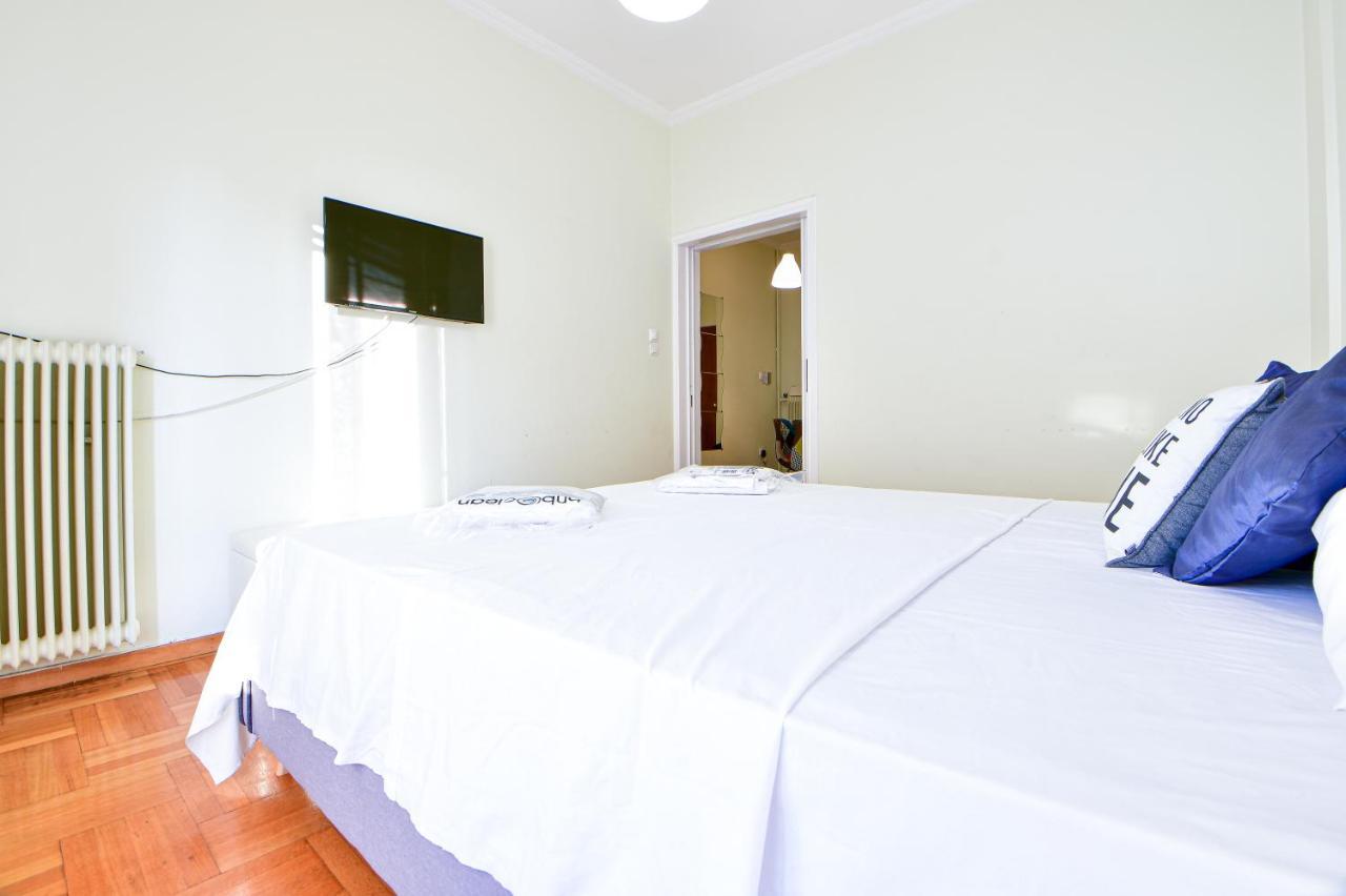 Athenian Sunny Apartment Exterior photo