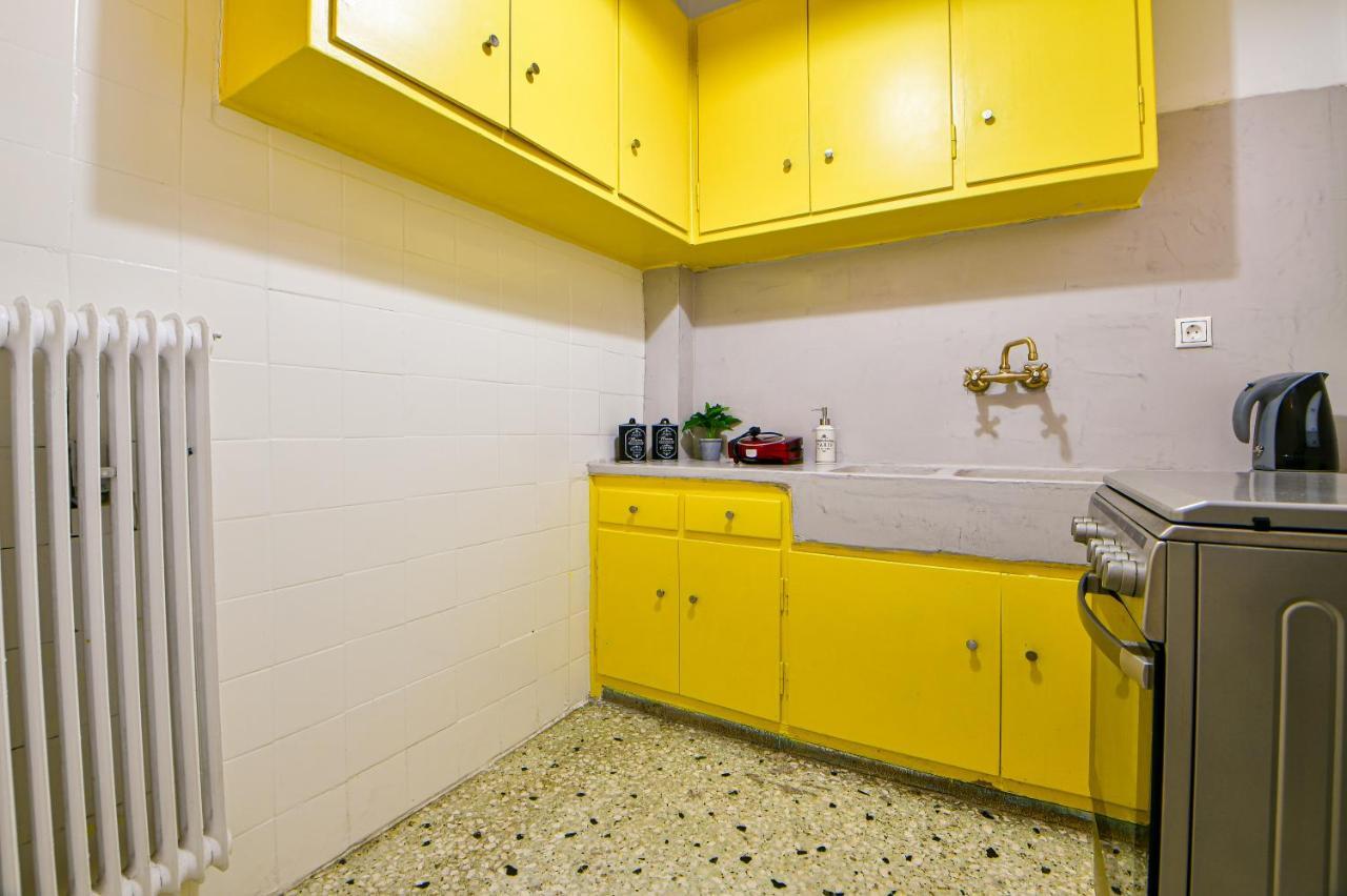 Athenian Sunny Apartment Exterior photo